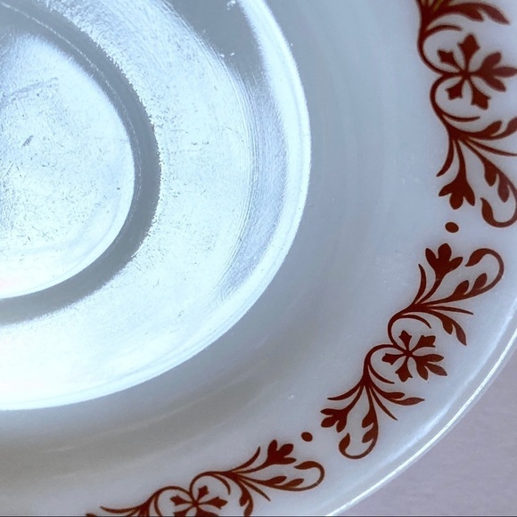 Pyrex Brown Filigree Milk Glass Saucer Plates By Corning  Vintage Made In USA - Picture 4 of 15